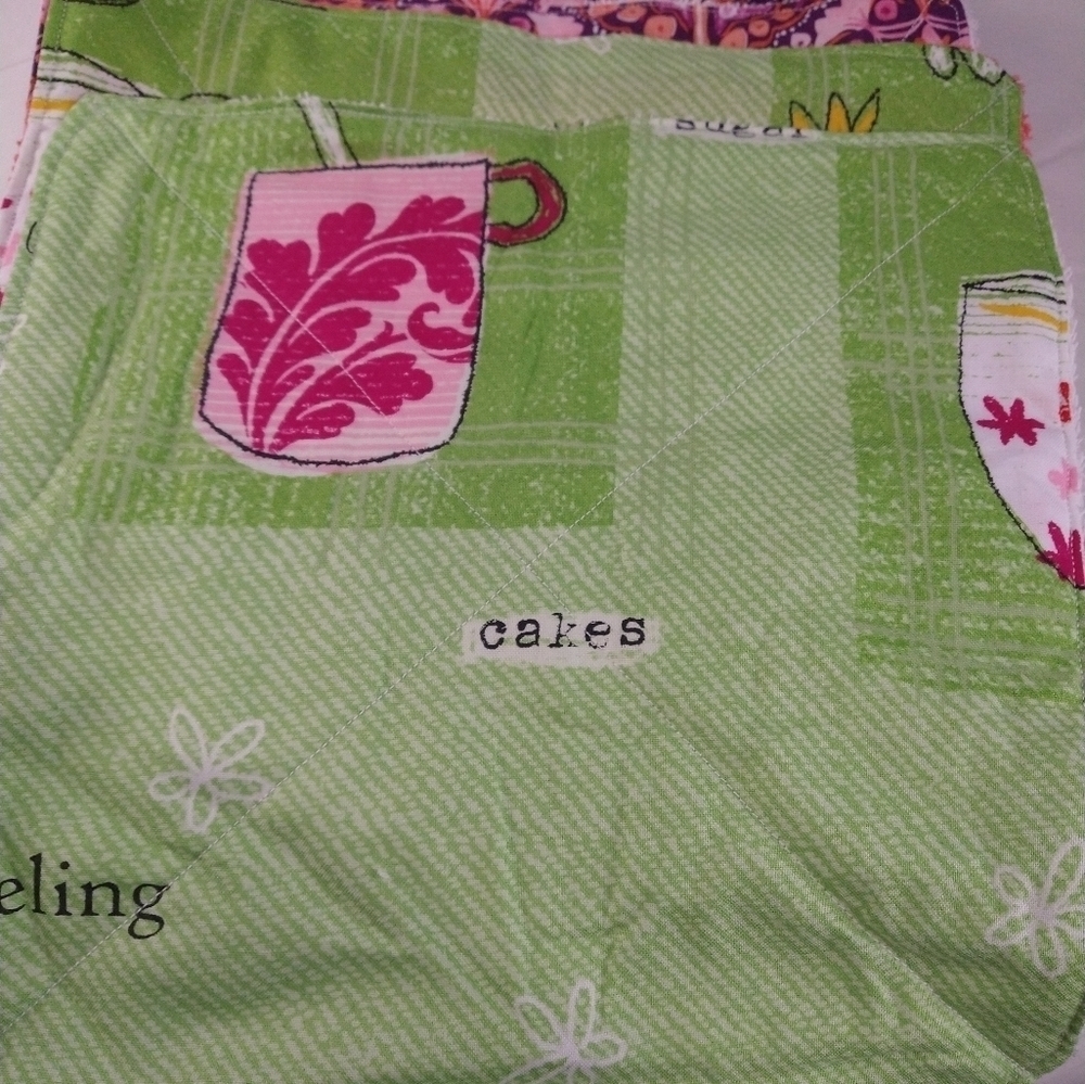 HOMEMADE unpaper towels. 8 pack different designs, different color backs.10"X10"